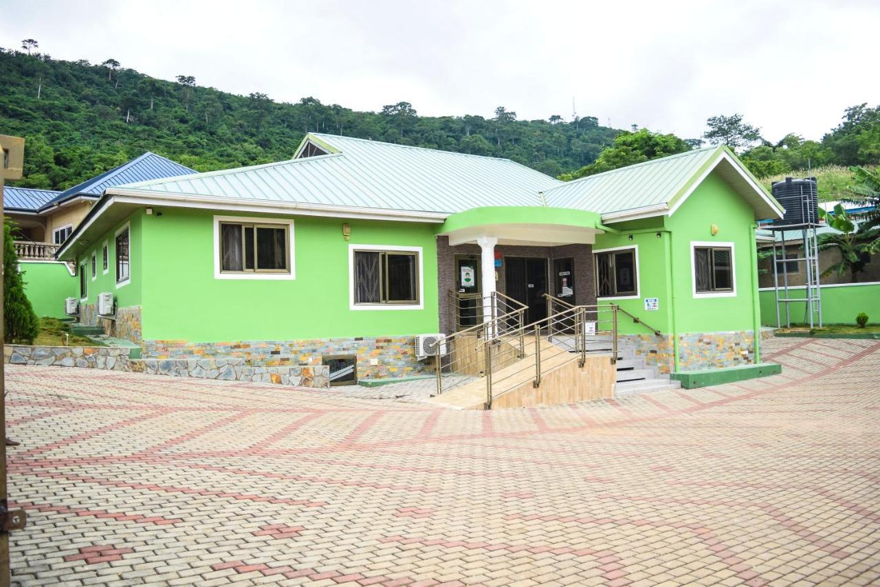 3A'S Guest House Akosombo Eksteriør bilde