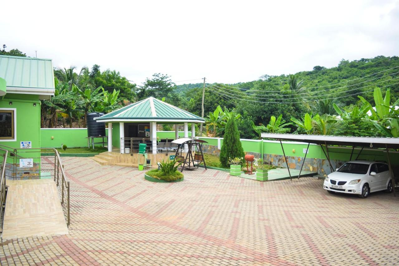 3A'S Guest House Akosombo Eksteriør bilde
