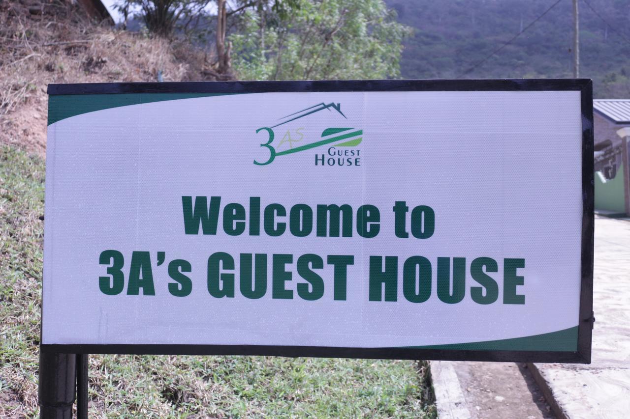 3A'S Guest House Akosombo Eksteriør bilde