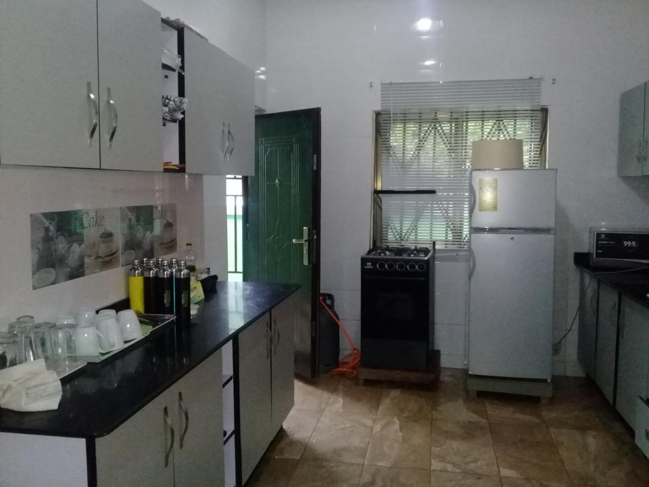 3A'S Guest House Akosombo Eksteriør bilde