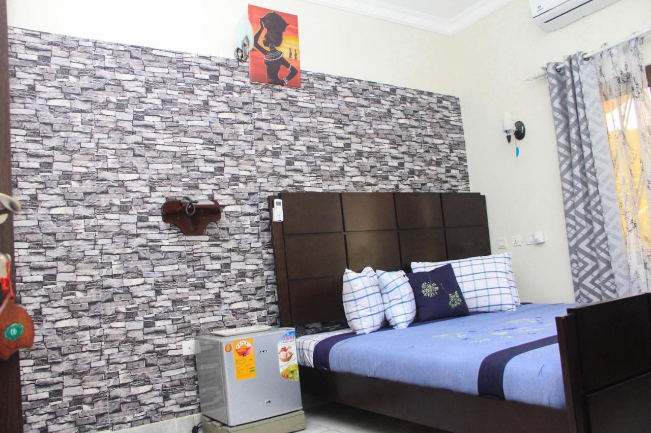 3A'S Guest House Akosombo Eksteriør bilde