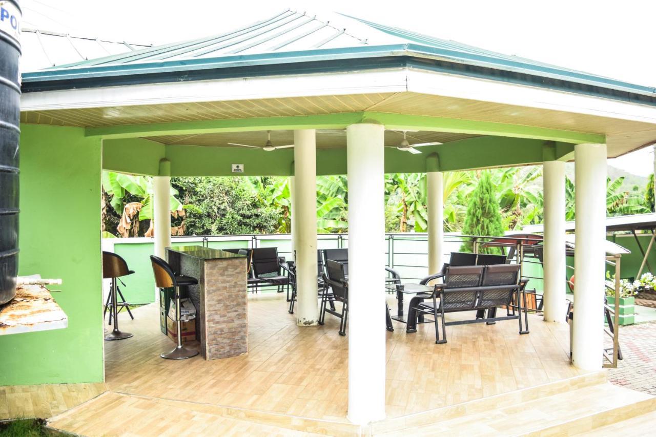 3A'S Guest House Akosombo Eksteriør bilde